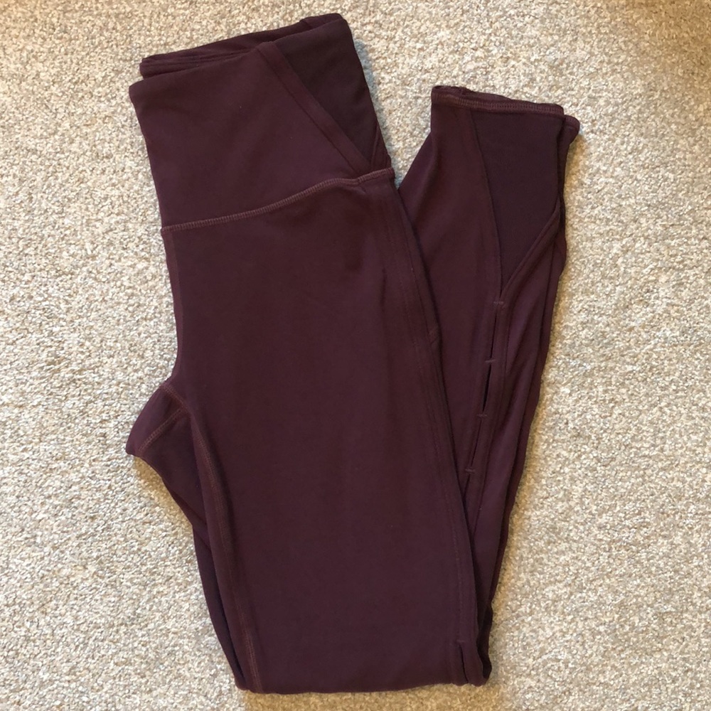 Athleta high rise peek-a-boo leggings
